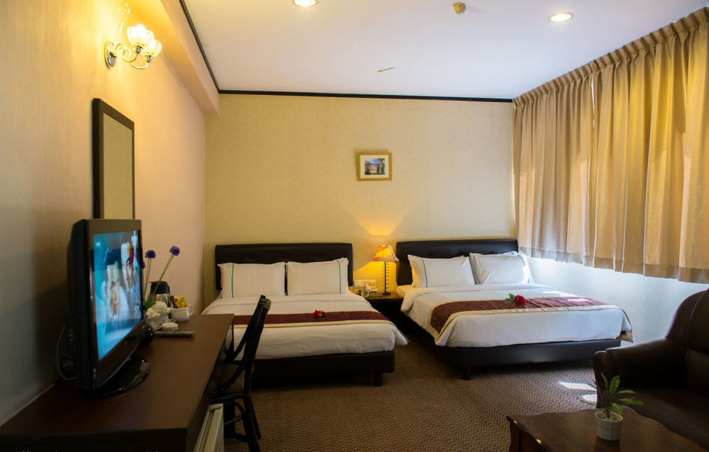 Hotel Vistaria Johor Bahru Esterno foto