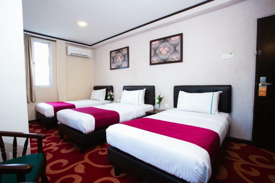 Hotel Vistaria Johor Bahru Esterno foto